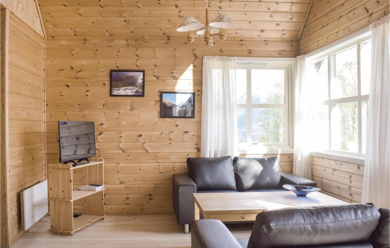 Gorgeous Home In Vallavik With Wifi Vangsbygd 外观 照片