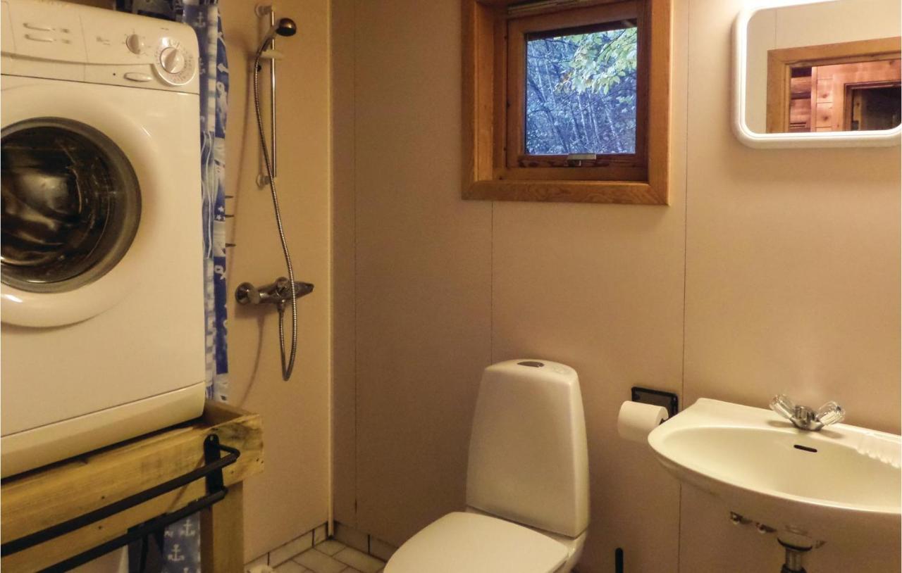Gorgeous Home In Vallavik With Wifi Vangsbygd 外观 照片